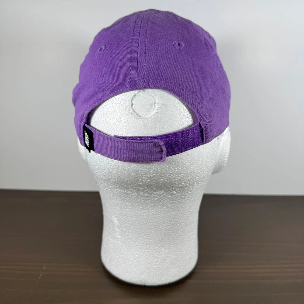 Nike club cap